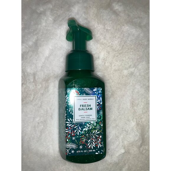 Bath & Body Works NEW Fresh Balsam Gentle Foaming Hand Soap 8.75 fl oz - Picture 2 of 2